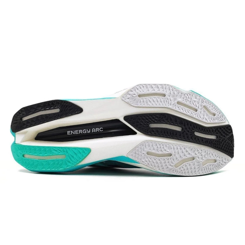 New Balance SC Elite V4